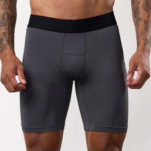 Nouvelle Arrivée Short Homme Léger, Coupe Slim, Respirant, Haute Qualité, Tendance, Idéal pour la Course, l'Entraînement et la Gym, Personnalisable avec Logo - Product Image 1