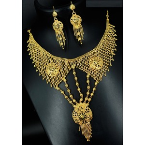 Collier avec boucles d'oreilles Parure de bijoux Plaqué or en laiton pur Parure de bijoux haute qualité pour les Émirats Arabes Unis Dubaï Collier turc Design Collier - Product Image 2