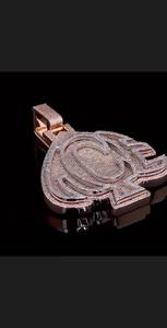 Colgante de As de Espadas con Moissanita Iced Out, Plata de Ley 925, Bisel de Dos Tonos, Joyería Hip Hop para Hombre - Product Image 2