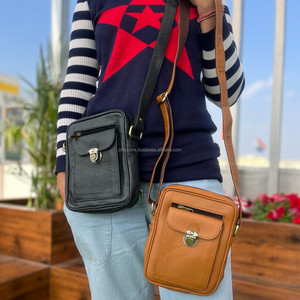 Véritable sac à main en cuir véritable Crunch fait à la main pour femmes sac à bandoulière élégant vente à chaud personnalisé sacs à bandoulière en cuir pleine fleur - Product Image 3