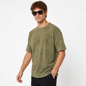 T-shirt homme en coton surdimensionné personnalisé, faible MOQ pour les marques de streetwear américaines, avec coupe ample et effet délavé. - Product Image 2
