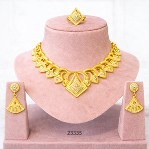 Elegante conjunto de collar con diseño de hojas en acabado dorado y plateado con pendientes colgantes a juego 23333 - Product Image 3