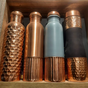 Bouteille en cuivre 1000 ml pour la cuisine et le rangement domestique, purificateur d'eau naturel moderne pour le bien-être, compatible eau bouillante, vaisselle traditionnelle indienne - Product Image 3