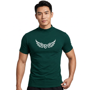 T-shirt à col roulé vert foncé pour homme avec logo R ailé blanc, manches courtes, coupe ajustée, décontracté, en jersey de coton respirant, imprimé sur le devant - Product Image 2