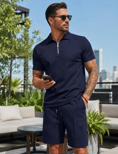 Conjunto de Camiseta Polo y Pantalones Cortos para Hombre, con Logotipo Personalizado, Color Negro Texturizado, Transpirable, de Manga Corta, Traje Deportivo de Verano, Venta al Por Mayor, OEM, Alta Calidad, Casual - Product Image 3
