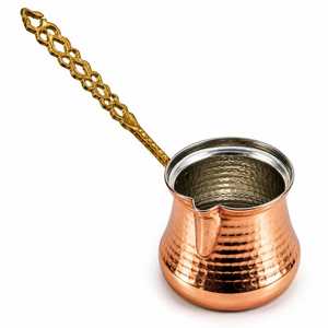 Cafetera turca de cobre martillado, tradicional Cezve Ibrik, para calentar leche en la estufa, con mango de madera oscura - Product Image 3