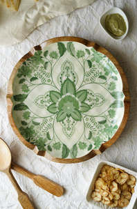 Plateau de service rustique en bois de canne à sucre avec motif à carreaux verts et fleurs rouges, écologique - Product Image 5