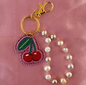 New Arrival XOXO Seed Beadwork Keychain Embroidered Trendy <b>Bag</b> <b>Charm</b> For <b>Bags</b> Keys Fashion Accessory Premium Gifting & Key Rings - Product Image 3