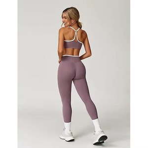 Latest Arrival Plus Size Reversible Solid Yoga Set Fitness Activewear Front Logo Breathable Seamless Spandex/Nylon Tracksuit Set - Product Image 4