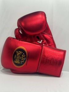 ถุงมือชกมวยหนังวัวแท้คุณภาพสูง สีแดงเมทัลลิก ไม่มีมวยไม่ใช่ชีวิต รุ่น Pro Fight สำหรับฝึกซ้อมและแข่งขัน ยูนิเซ็กส์ CP-BG-127 - Product Image 4