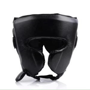 Gants de boxe MMA personnalisés en cuir véritable, ensemble de sparring avec absorption des chocs et design respirant - Légers, unisexes, OEM - Product Image 5