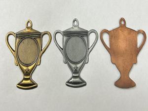 Medalla en Blanco de Bronce Plateado en Oro al por Mayor con Logotipo Personalizado para Premios de Campeonatos de Maratón, Fútbol y Críquet - Product Image 2