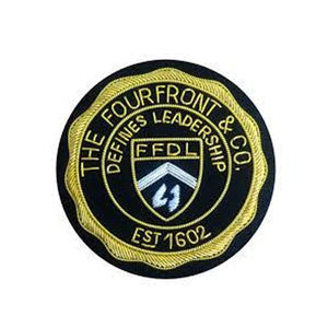 Insignia Bordada a Mano para Blazer con Parches de Hilo Dorado - Product Image 4