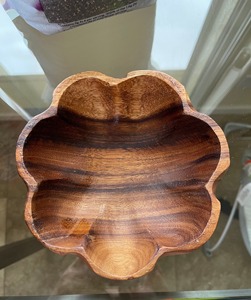 Tazón para servir con forma de flor, hecho a mano con madera natural de acacia, para ensalada de frutas, para la cocina, el comedor y la decoración del hogar. - Product Image 2