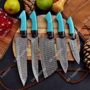 Ensemble de 5 couteaux de chef professionnels en acier Damas sur mesure, ambidextres, faits à la main avec manche en époxy et étui en cuir - Product Image 3