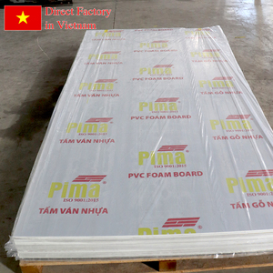 Panneau en mousse WPC PVC 4x8 pieds 12 mm, résistant aux UV et au feu, imperméable, 0,6 g/cm³, pour armoires de cuisine, fabricant vietnamien - Product Image 1