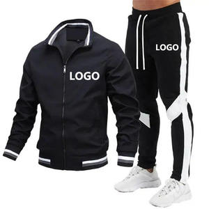 Conjunto Deportivo de Dos Piezas para Hombre, Estilo Jogger con Corte Acampanado, Holgado, Urbano y Moderno - Product Image 6