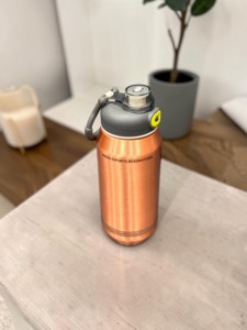 Bouteille de style de vie actif Copper Active de chez Indian exports international. (Cuivre pur certifié) - Product Image 1