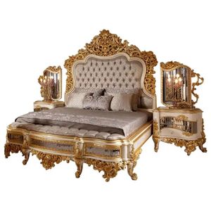 Offre Spéciale : Ensemble de Chambre Luxe Classique The Plaza avec Lit Capitonnée et Décors Dorés – Mobilier Royal Élégant pour Hôtels, Villas et Palais - Product Image 2