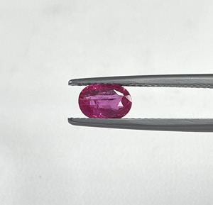100% Natural Fine Quality Mozambique <b>Ruby</b> Heat 5x7mm Calibrated Oval Cut Reddish Pink Color Loose Gemstone for Making Jewellery - Product Image 3
