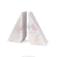 Serre-livres triangulaires en marbre onyx blanc, faits à la main, style artisanal, robustes, portables, artisanat naturel, décoration intérieure, tendance du moment, pour les fêtes