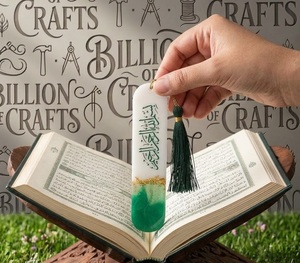 Marcador de Lectura Personalizado BOC de Madera Natural para el Corán y Libros, con Borla y Diseño de Dibujos Animados - Product Image 1