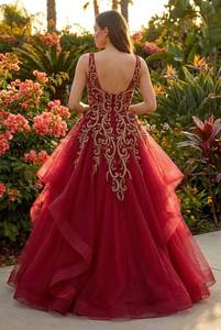 Vestido de Noche de Lujo Rojo con Cuentas Hechas a Mano, Estilo de Novia, Hecho a Medida, Proveedor Mayorista - Product Image 3