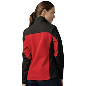 เสื้อแจ็คเก็ตซอฟต์เชลล์สำหรับผู้หญิง น้ำหนักเบา ผลิตจากโพลีเอสเตอร์ 100% บุด้วยผ้าฟลีซ ซิปกันน้ำ อุ่นสบาย เหมาะสำหรับฤดูหนาว ขายส่ง - Product Image 6