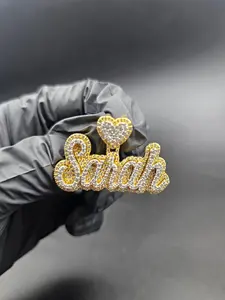 Colgante de Plata de Ley con Nombre Personalizado y Moissanita Redonda de 1.50 Quilates, Chapado en Oro Amarillo de 14K, Regalo para Mujer - Product Image 5