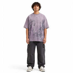 Camiseta de Estilo Relajado con Hombros Caídos y Efecto Desgastado por el Sol, en Algodón Transpirable para Looks Casuales y Urbanos - Product Image 1
