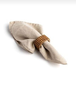 Elegantes Anillos de Servilleta Redondos Hechos a Mano de Madera – Decoración de Mesa Minimalista Escandinava - Product Image 6