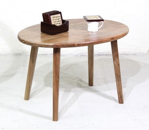 Mesa de Centro Funcional de Madera con Gran Superficie y Estante, Muebles Hechos a Mano para Salas de Estar Familiares - Product Image 1