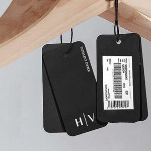 Étiquettes suspendues en papier spécial rose double couche de qualité supérieure pour vêtements, fabricant sur mesure - Product Image 1