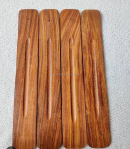 Porta Incienso de Madera Artesanal y Duradero con Diseño Floral para Yoga Religioso, Meditación y Fragancia para el Hogar - Product Image 5