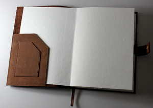 Carnet de voyage vintage en cuir véritable A5, 100 pages intérieures, style rétro élégant, couverture rigide, idéal pour prendre des notes, cadeau - Product Image 3