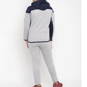 Ensemble de jogging décontracté à capuche de qualité supérieure pour adultes |   Ensemble de survêtement bleu marine contrastant pour l'entraînement et les activités sportives - Product Image 2