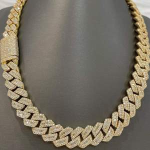 Bijoux cubains de luxe en moissanite dorée, couleur D VVS, taille baguette, accessoire de mode hip-hop - Product Image 2