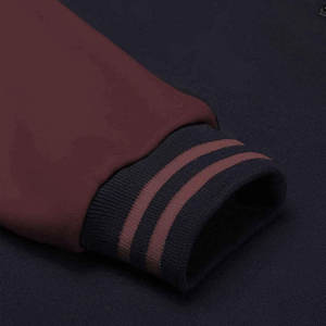 Chaqueta Letterman de Alta Calidad para Hombre 2025, Personalizable, Estilo Deportivo de Lana con Logotipos, Nombres y Números del Equipo, Cuello con Capucha para Invierno - Product Image 4