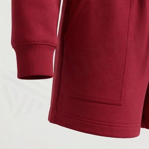 Conjunto de Suéter de Cuello Alto Rojo de 2 Piezas para Mujer, Pantalones Cortos Casuales de Corte Holgado por Encima de la Rodilla con Bolsillos, Color Sólido, Ropa de Otoño - Product Image 6