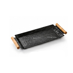 Plateau de service rectangulaire Coconut Home avec poignées en bois, finition laquée noire, usage résidentiel - Product Image 1