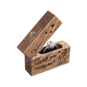 Boîte à bague de fiançailles en bois faite à la main avec inscription « Will You Marry Me » gravée, boîte d'emballage pour bijoux de mariage - Product Image 4
