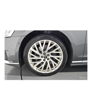 Audi A8 55 TFSI quattro LWB Modelo Octubre 2021 con 65,657 km, Caja de Cambios Automática, Asientos de Cuero, Cámara Trasera - Product Image 4