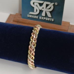 Bracelet magnétique en cuivre avec motif gravé, artisanat métallique fait main, bracelet réglable pour hommes et femmes, traditionnel - Product Image 4