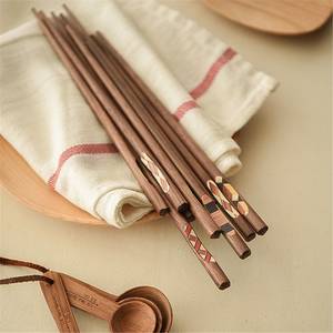 Palillos de Madera Hechos a Mano, Juego de Palillos Culturales, Palillos Elegantes para Comer, Artículo de Venta Caliente - Product Image 6