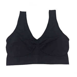 Ensemble de soutien-gorge de sport et collants de yoga pour femmes grandes tailles, simple, confortable, extensible, respirant, séchage rapide, maintien moyen, couleurs personnalisables sur le devant - Product Image 1