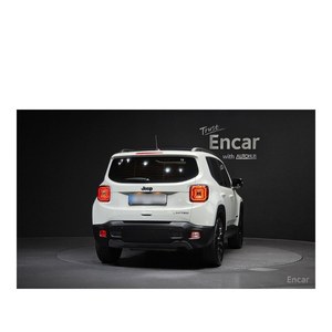 รถจี๊ป เรเนเกด ปี 2023 รุ่น 1.3 ลิมิเต็ด เกียร์อัตโนมัติ เบาะหนัง กล้องมองหลัง มาตรฐานไอเสียยูโร 5 ระยะทาง 11,606 กม. พวงมาลัยซ้าย - Product Image 4