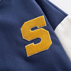 Veste universitaire pour homme de haute qualité, couleur bleue et manches blanches, veste universitaire d'hiver pour garçons avec broderie en chenille - Product Image 2