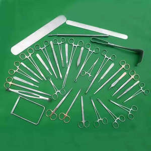 Juego de Instrumentos Quirúrgicos Manuales para Hernia NEMASCARE de Acero, 30 Piezas, con Certificación CE para Uso Hospitalario - Product Image 4