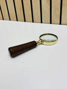 Lupa de mano de latón de 1.5'' con mango de madera |   Lupa de Lectura e Inspección de Estilo Antiguo - Product Image 2