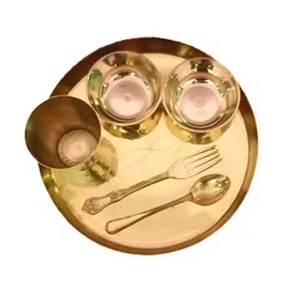 Service de table élégant en laiton indien, ensemble traditionnel Thali, assiette, bol, cuillère, tasse, vaisselle en gros pour hôtel, restaurant, traiteur - Product Image 6